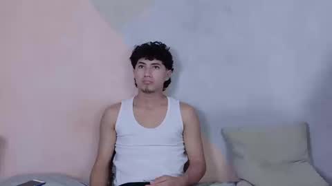 Snapshot of laura_and_kevin chatting on 09-08-25, 02:16 laura_and_kevin online show from 09-08-25, 02:16