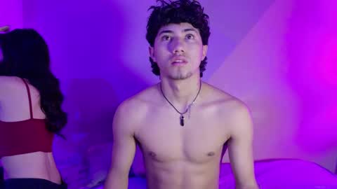 Snapshot of laura_and_kevin chatting on 09-25-25, 02:10 laura_and_kevin online show from 09-25-25, 02:10