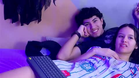 Snapshot of laura_and_kevin chatting on 10-12-25, 02:16 laura_and_kevin online show from 10-12-25, 02:16