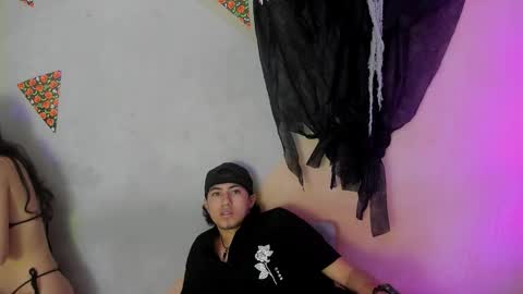 Snapshot of laura_and_kevin chatting on 11-14-25, 02:38 laura_and_kevin online show from 11-14-25, 02:38