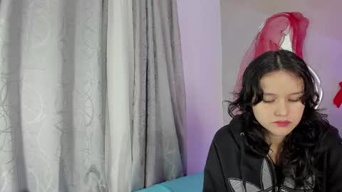 Snapshot of laura_and_kevin chatting on 11-29-25, 11:08 laura_and_kevin online show from 11-29-25, 11:08