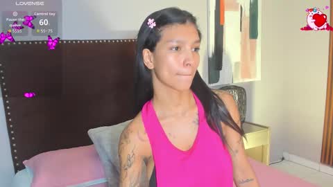 Laura online show from 10-17-25, 12:41