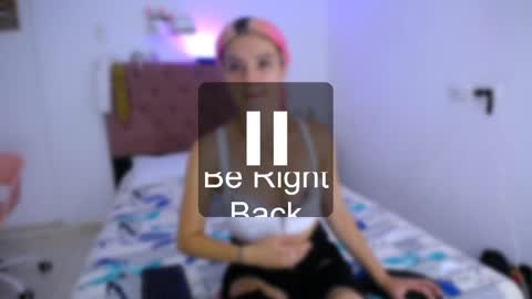 LAURA online show from 03-11-25, 05:35