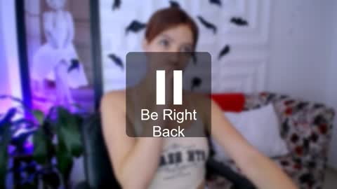 LAURA online show from 10-18-25, 12:39