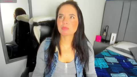 laura hotties online show from 02-02-26, 12:48