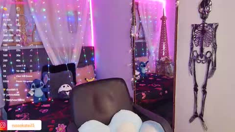 Kate  online show from 02-15-25, 03:50