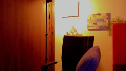 Laura Rose online show from 03-15-26, 07:25