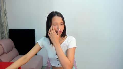 laura_serena online show from 01-19-26, 11:03