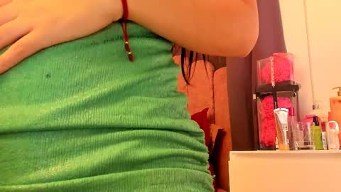 LAURA SOE online show from 02-13-26, 03:41