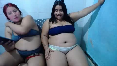laura_sofia23 online show from 11-27-25, 11:18