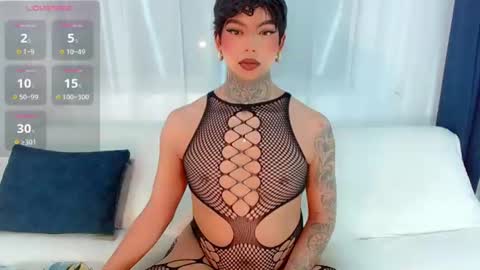 Snapshot of laura_sweet7 chatting on 06-21-26, 06:16 Laura online show from 06-21-26, 06:16