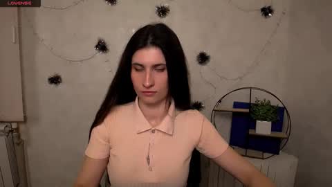 Laura online show from 03-02-26, 11:06