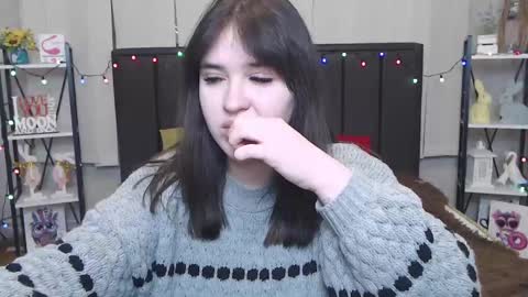 Snapshot of laurahlot chatting on 01-30-25, 01:44 LauraHlot online show from 01-30-25, 01:44