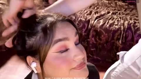 Snapshot of lauralei_01 chatting on 12-05-25, 04:58 Laura and Phillipe SEE YOU AGAIN ON JANUARY 12 2025 HAPPY NEW YEAR online show from 12-05-25, 04:58