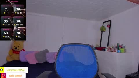 Snapshot of lauramayer chatting on 02-22-25, 09:23 Laura Mayer online show from 02-22-25, 09:23