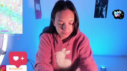 Snapshot of lauraohana chatting on 02-08-25, 08:42 lauraohana online show from 02-08-25, 08:42