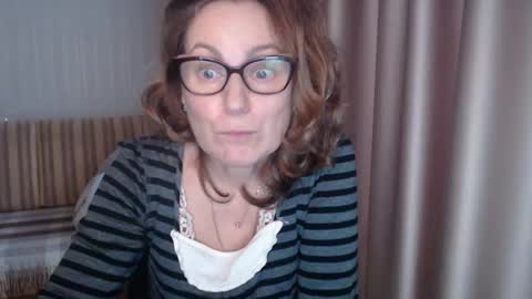 Lauraoven1 online show from 02-14-25, 01:29