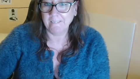 laureanne online show from 12-05-24, 03:50