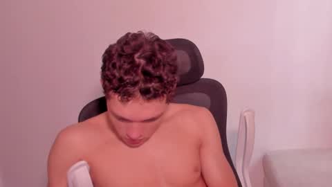 Laureent online show from 03-15-26, 06:58