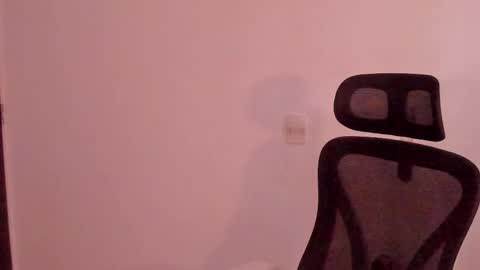 Laureent online show from 03-20-26, 09:41