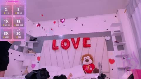 Laurem online show from 03-02-25, 12:43