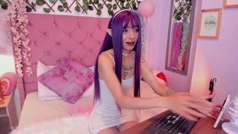 Lauren evans9 online show from 11-14-25, 03:38