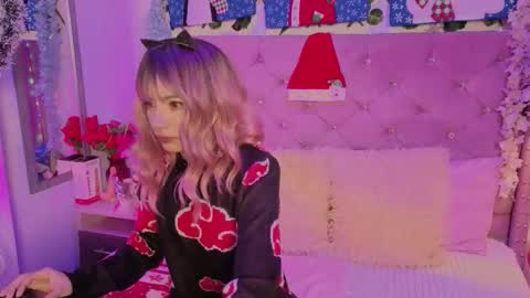 Lauren evans9 online show from 12-23-25, 03:37