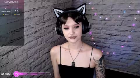 Eva online show from 01-11-25, 04:14