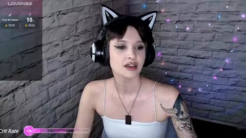 Eva online show from 01-21-25, 06:12