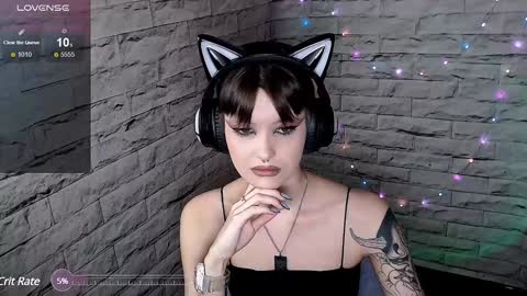 Eva online show from 01-22-25, 07:13