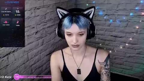 Eva online show from 11-23-25, 01:33