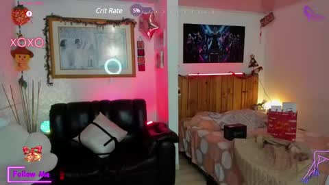 Lauren online show from 12-30-24, 02:53