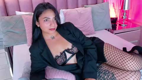 Lauren  online show from 05-14-26, 10:49