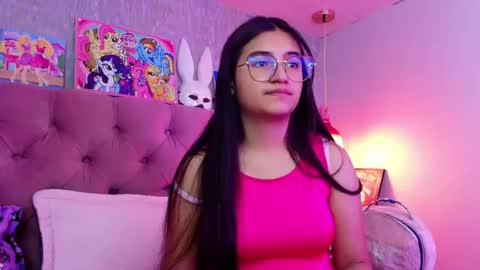 Laurene online show from 02-12-26, 06:30