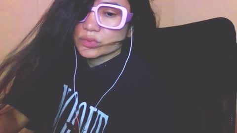 onlyfan laureng7 - 7 laureng2 online show from 03-21-26, 04:28