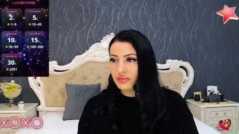 Laura online show from 12-28-24, 08:48