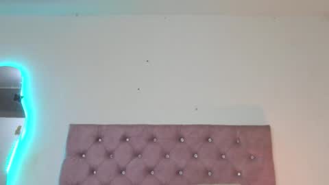 laurenlaine online show from 04-05-26, 12:41