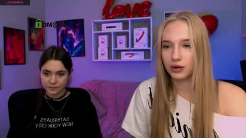 Laure online show from 02-15-26, 10:14