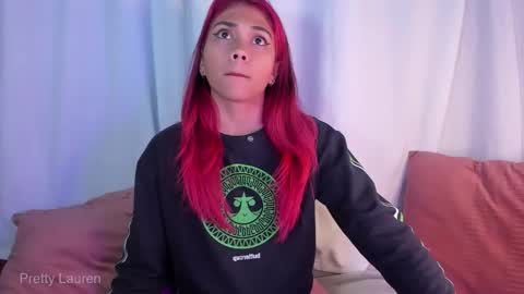 Snapshot of laurenn__1 chatting on 02-27-26, 01:49 Lauren online show from 02-27-26, 01:49