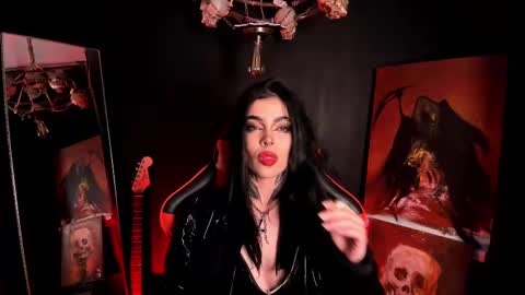 Snapshot of laurenrousexx chatting on 03-01-25, 02:15 LAUREN INDEPENDENT MODEL HELP ME REACH 100 LIKES PLS online show from 03-01-25, 02:15