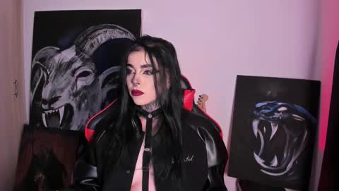 Snapshot of laurenrousexx chatting on 09-19-25, 03:30 LAUREN INDEPENDENT MODEL HELP ME REACH 100 LIKES PLS online show from 09-19-25, 03:30