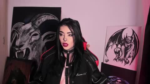 Snapshot of laurenrousexx chatting on 09-24-25, 03:54 LAUREN INDEPENDENT MODEL HELP ME REACH 100 LIKES PLS online show from 09-24-25, 03:54