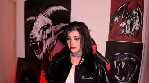 Snapshot of laurenrousexx chatting on 11-23-25, 02:00 LAUREN INDEPENDENT MODEL HELP ME REACH 100 LIKES PLS online show from 11-23-25, 02:00