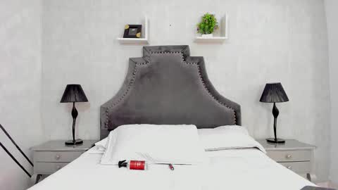 Lauren  online show from 11-28-25, 02:53