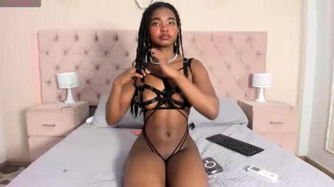 Lauren  online show from 01-10-26, 04:09