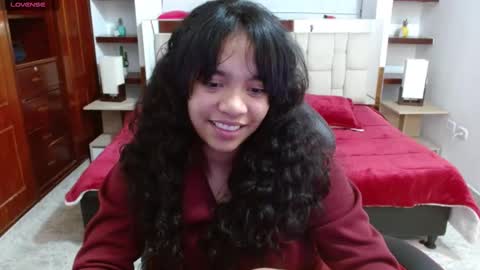 laurent online show from 02-10-25, 09:58