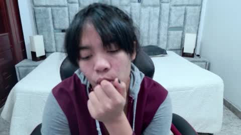 laurent online show from 03-23-26, 03:21