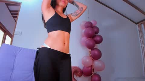 Lucie  online show from 01-03-25, 05:53