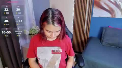 Snapshot of laurent_scott chatting on 06-22-26, 12:13 Hanna online show from 06-22-26, 12:13