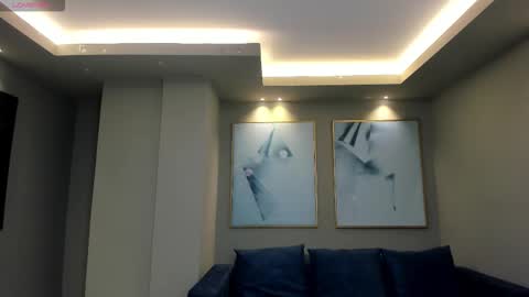 Lau  online show from 12-17-25, 03:23